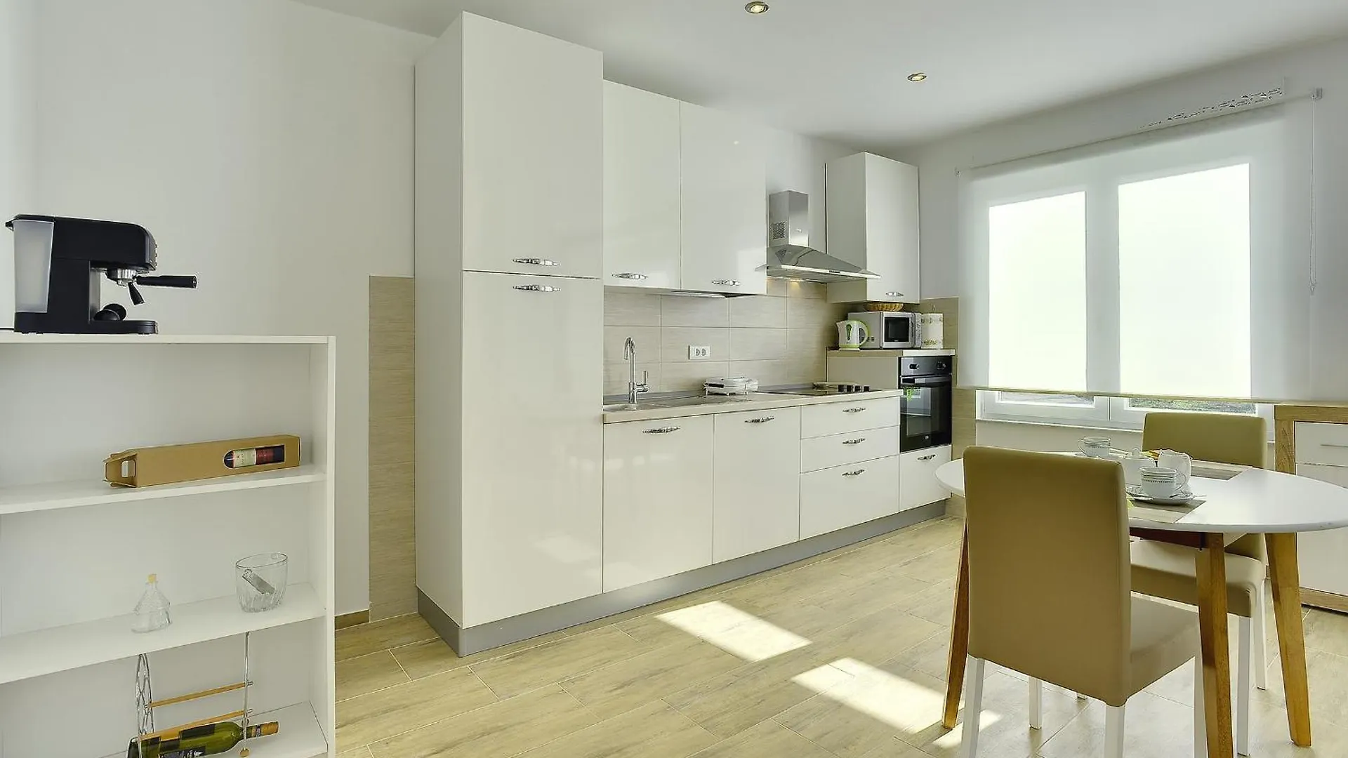 Family Friendly House With A Parking Space Galizana, Fazana - 22739 Croazia